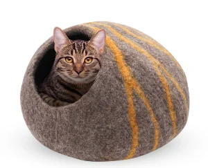 Felted Cat House